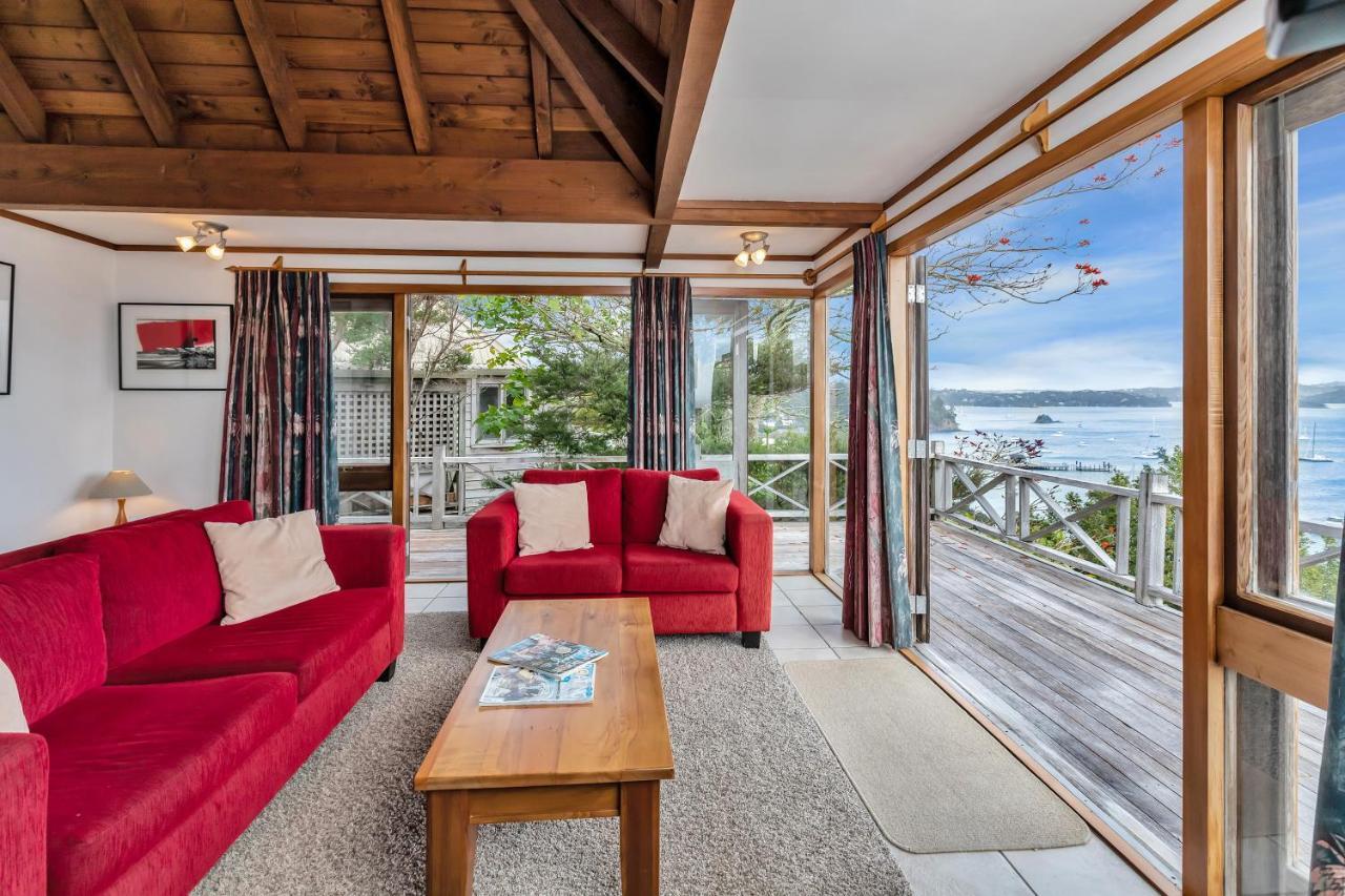 Te Maiki Retreat - Russell Holiday Home 외부 사진