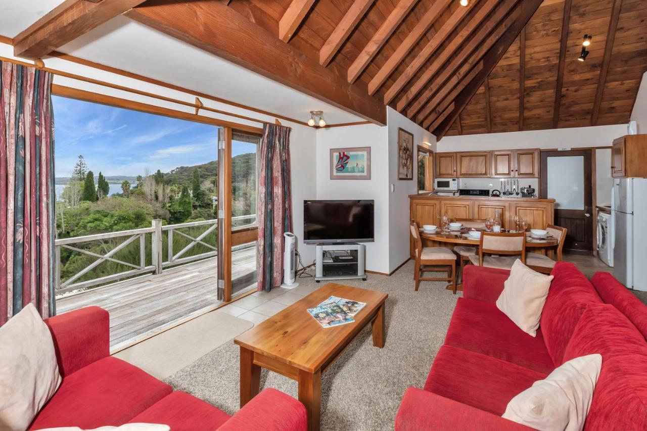 Te Maiki Retreat - Russell Holiday Home 외부 사진
