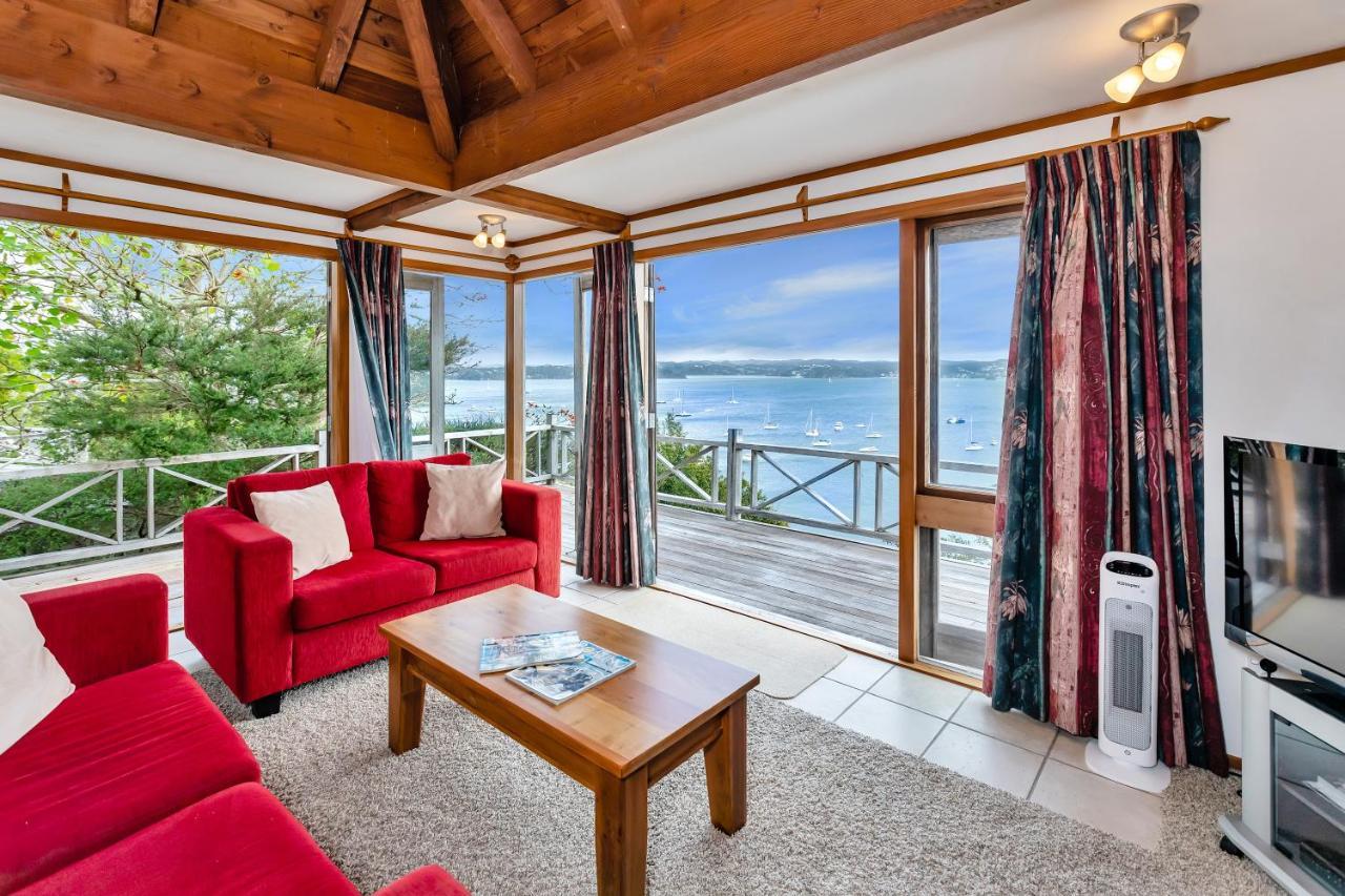 Te Maiki Retreat - Russell Holiday Home 외부 사진