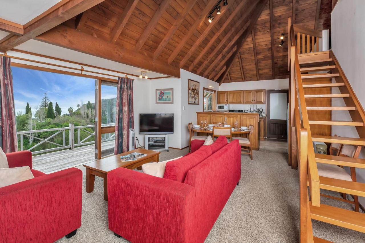 Te Maiki Retreat - Russell Holiday Home 외부 사진